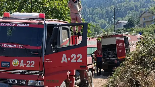 Köyde korkutan yangın! Ev alevlere teslim oldu