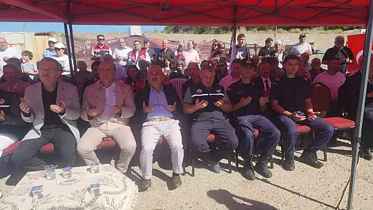 Kastamonu'da balıkçılar gece başlayacak balık sezonu için 'Vira bismillah' dedi