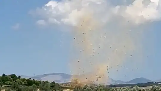 Kastamonu'da baraj kenarında hortum çıktı