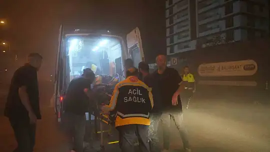Kastamonu'da can pazarı: Yaralıyı kurtarmaya çalışanlara başka bir araç çarptı : 6 yaralı