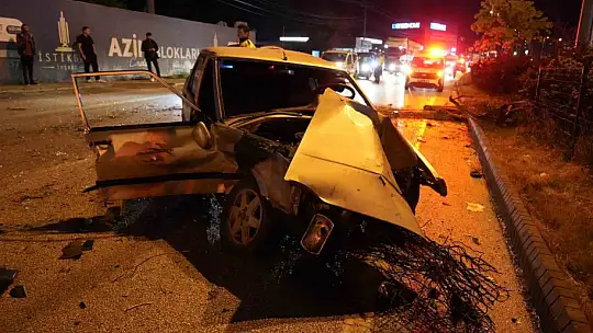 Kastamonu'da can pazarı: Yaralıyı kurtarmaya çalışanlara başka bir araç çarptı : 6 yaralı
