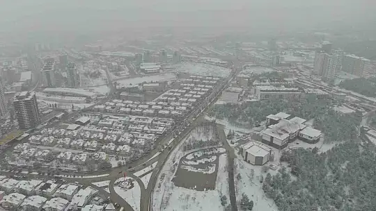 Kastamonu'da çocukların kar sevinci