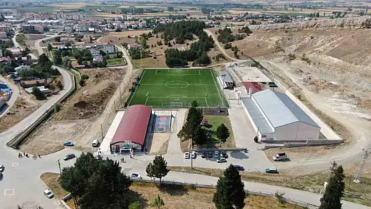 Kastamonu'da, Devrekani Kapalı Yüzme Havuzu hizmete açıldı