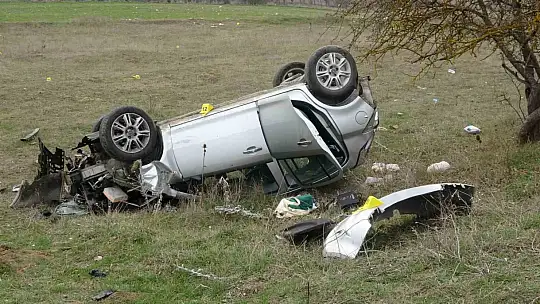 Kastamonu'da feci kaza: Takla atan otomobildeki iki kardeş öldü