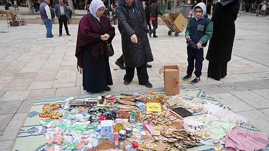 Kastamonu'da Gazze için hayır çarşısı kuruldu