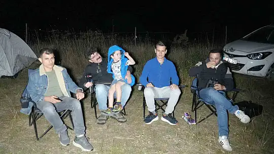 Gökyüzü meraklıları Perseid meteor yağmurunu izledi