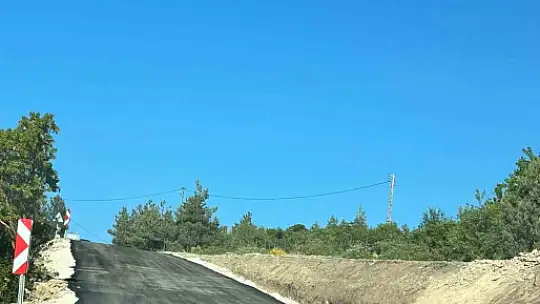 Kastamonu'da heyelan sebebiyle ulaşıma kapanan yol ulaşıma açıldı