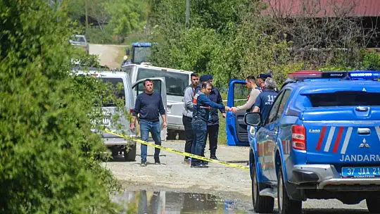 Kastamonu'da husumetli oldukları karı-kocayı öldürdüler