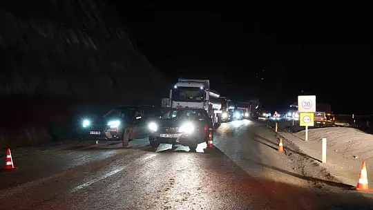 Kastamonu'da iki kamyonet çarpıştı: 9 yaralı