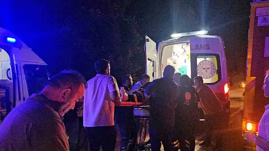 İki otomobil çarpıştı: 4 yaralı