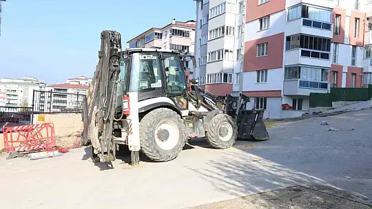 Kastamonu'da iş makinesinin çarptığı yaşlı kadın öldü