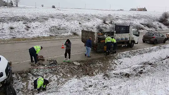 Kastamonu'da işçileri taşıyan kamyonet yan yattı: 7 yaralı