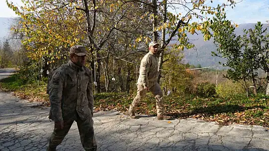 Kastamonu'da kayıp anne ile oğlunu arama çalışmalarına devam ediliyor