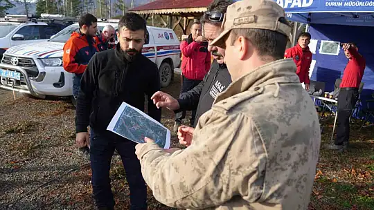 Kastamonu'da kayıp anne ile oğlunu arama çalışmalarına devam ediliyor