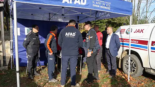 Kastamonu'da kayıp anne ile oğlunu arama çalışmalarına devam ediliyor