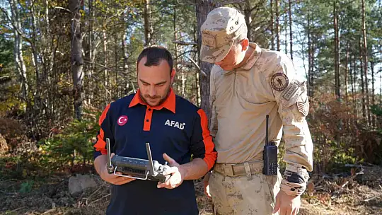 Kastamonu'da kayıp anne ile oğlunu arama çalışmaları devam ediyor