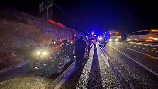 Kastamonu'da motosiklet traktöre çarptı: 1 yaralı