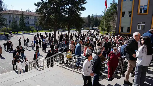 Kastamonu'da öğrencilerin bursluluk sınavı heyecanı başladı