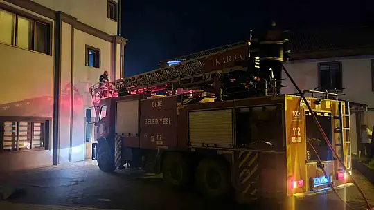 Kastamonu'da Orman İşletme Müdürlüğü'ne ait misafirhanede çıkan yangın söndürüldü