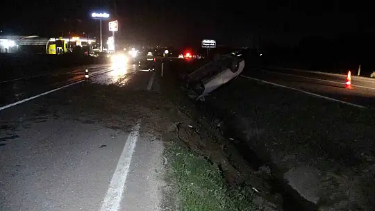 Kastamonu'da otomobil takla attı: 2 yaralı
