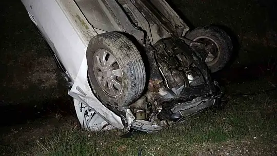 Kastamonu'da otomobil takla attı: 2 yaralı