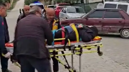 Otomobilin bacağının üzerinden geçtiği kadın yaralandı