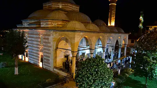 Kastamonu'da Sakal-ı Şerif ziyarete açıldı, vatandaşlar yoğun ilgi gösterdi