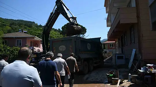 Kastamonu'da selden etkilenen köylerde yaralar sarılıyor