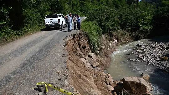 Kastamonu'da selden etkilenen köylerde yaralar sarılıyor