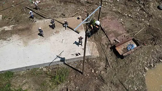 Kastamonu'da selden etkilenen köylerde yaralar sarılıyor