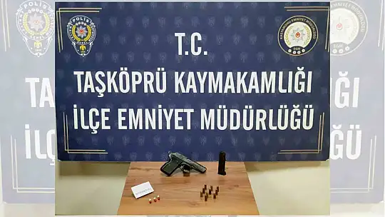 Kastamonu'da sentetik ecza hapıyla yakalanan 3 şahıs hakkında adli işlem başlatıldı