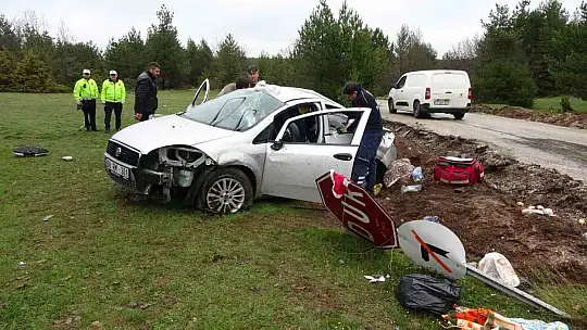 Kastamonu'da takla atan otomobildeki yaşlı çift yaralandı