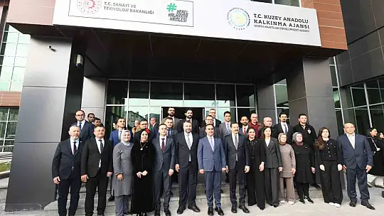 Kastamonu'da tamamlanan 13 projenin açılışını Bakan Kacır yaptı