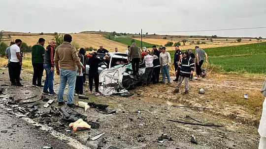 Kastamonu'da üç araç çarpıştı: 1 ölü, 5 yaralı
