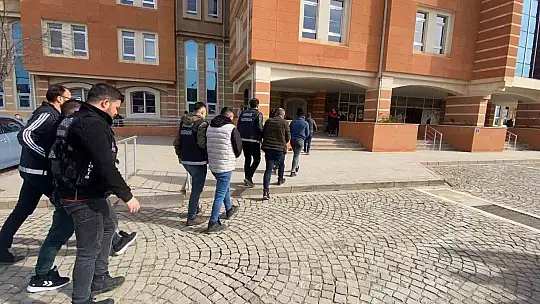 Kastamonu'da uyuşturucu tacirlerine mahkemeden ceza yağdı