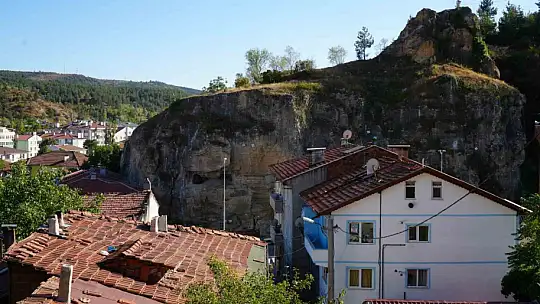 Kastamonu Kalesi, çelik ağlarla örülerek depreme karşı güçlendirildi