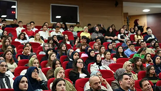 Kastamonu Üniversitesi'nde oryantasyon programı devam ediyor