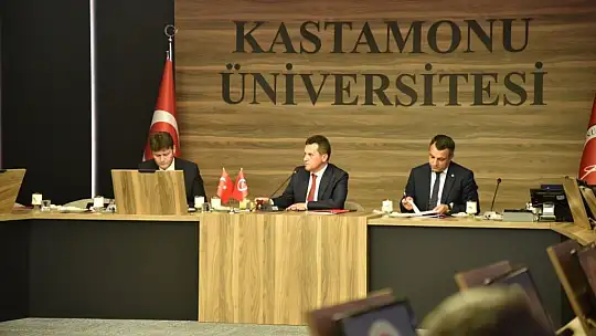 Kastamonu Üniversitesi'nde üniversite-iş dünyası istişare toplantısı gerçekleştirildi