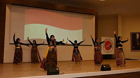 Kastamonu Üniversitesi'nde yabancı öğrenciler tanışma gününde buluştu