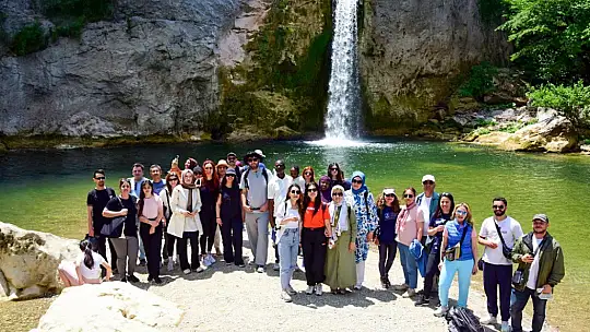 Kastamonu Üniversitesi, yılın stresini doğada attı
