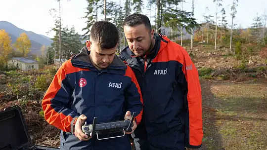 Kayıp anne ve oğlunu arama çalışmaları devam ediyor