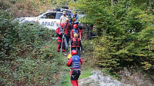 Kayıp anne ve oğlunu arama çalışmaları devam ediyor