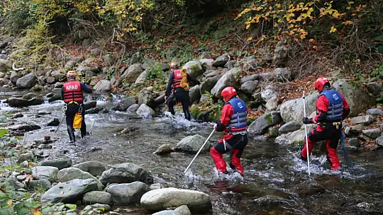 Kayıp anne ve oğlunu arama çalışmaları devam ediyor
