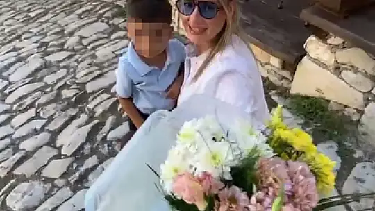 Kayıp Aras'a anne şefkati: Polis gelene kadar başından ayrılmadı