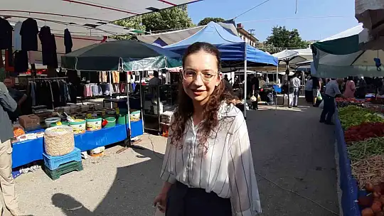 Kaymakam pazar alışverişine çıktı, vatandaşla yakından ilgilendi