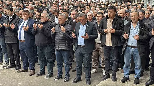 Kazada hayatını kaybeden genç toprağa verildi