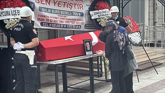 Kazada hayatını kaybeden polis memuru gözyaşları arasında toprağa verildi