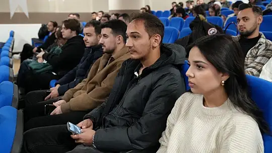 KBÜ'de madde bağımlılığına karşı Narkorehber Gençlik Eğitimi verildi