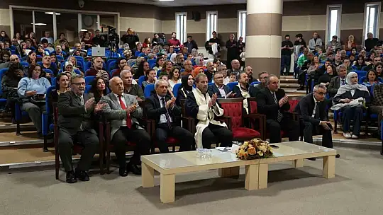 KBÜ'de tıp fakültesi öğrencileri beyaz önlük heyecanı yaşadı