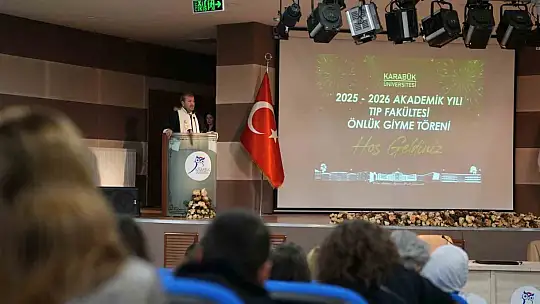 KBÜ'de tıp fakültesi öğrencileri beyaz önlük heyecanı yaşadı